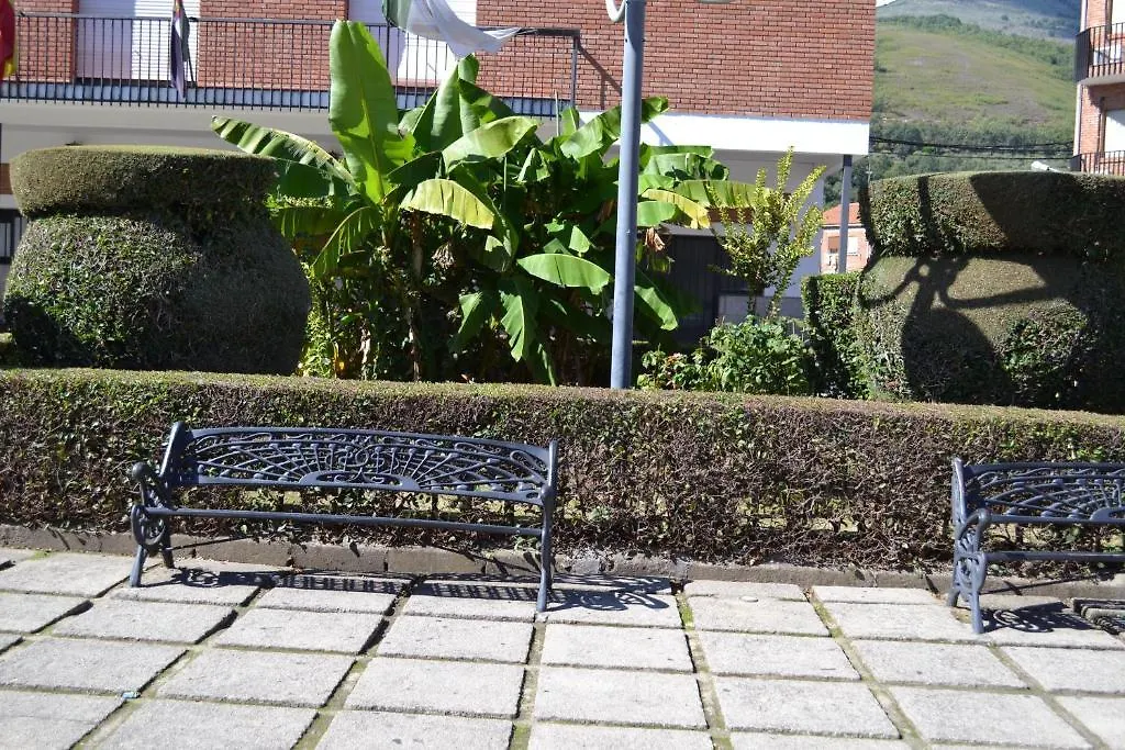 Hostal Vadillo-1